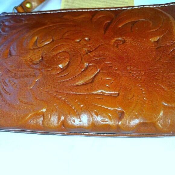 Patricia Nash Cassini Wristlet Brown Floral Tooled Leather Wristlet - Picture 4 of 9